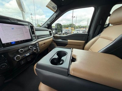2025 Ford F-450SD Lariat DRW