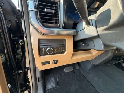 2025 Ford F-450SD Lariat DRW