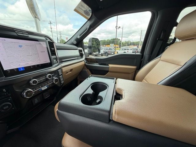 2025 Ford F-450SD Lariat DRW
