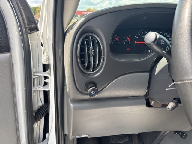 2005 Ford E-250 Commercial