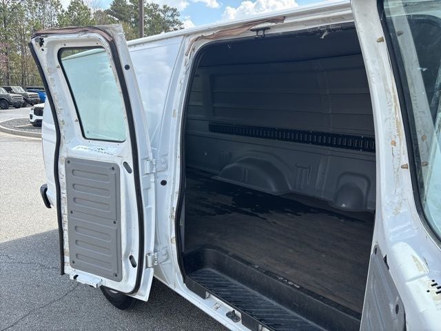 2005 Ford E-250 Commercial