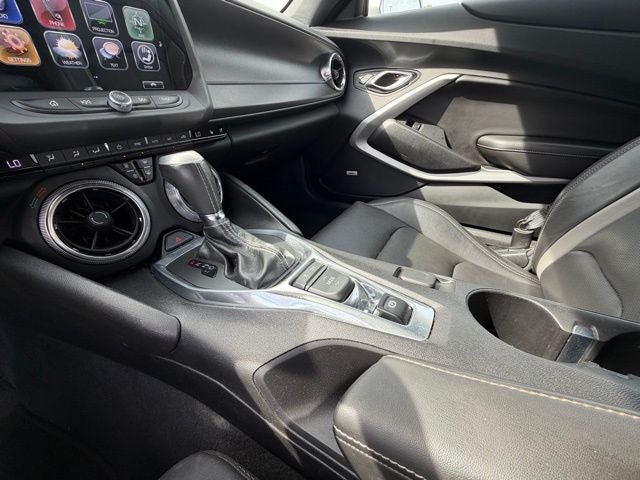 2018 Chevrolet Camaro 2LT 2LT