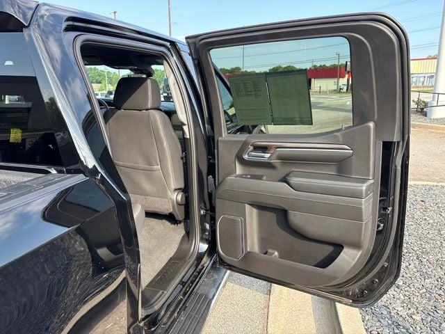2024 Chevrolet Silverado 1500 LT LT1