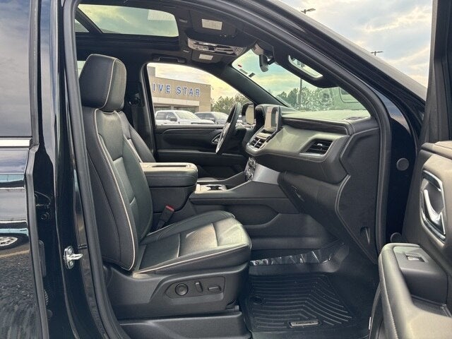 2024 GMC Yukon XL SLT