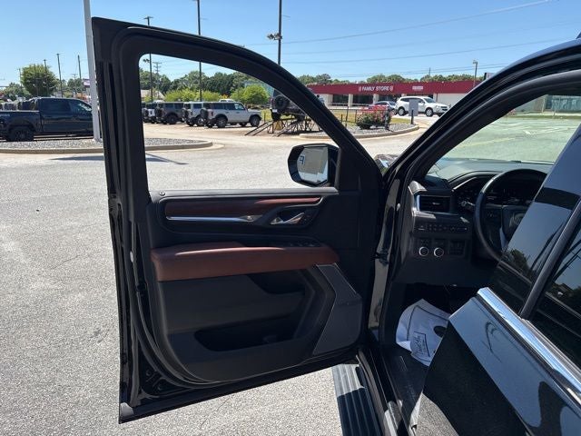 2023 GMC Yukon Denali Ultimate