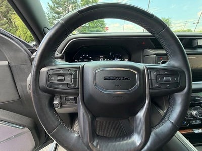 2023 GMC Yukon Denali Ultimate