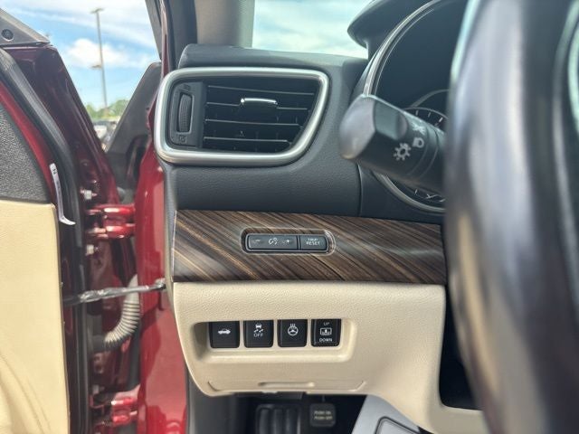 2016 Nissan Maxima Platinum