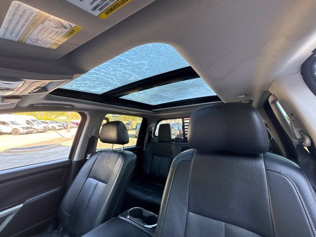 2020 Nissan Titan SL