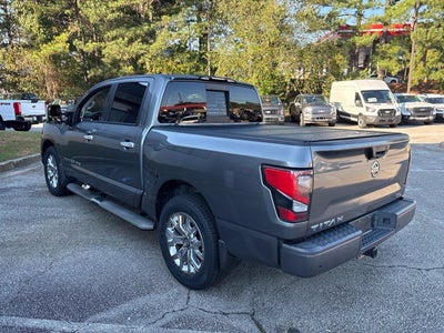 2020 Nissan Titan SL