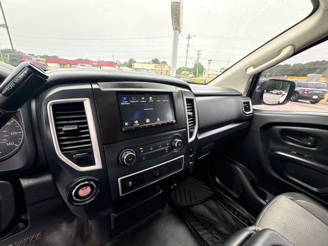 2017 Nissan Titan S