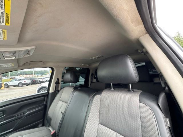 2017 Nissan Titan S