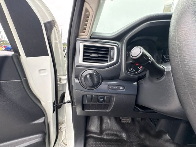 2017 Nissan Titan S