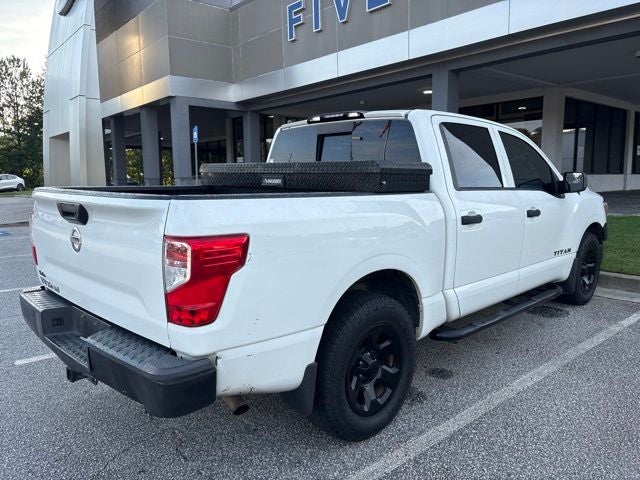2017 Nissan Titan S