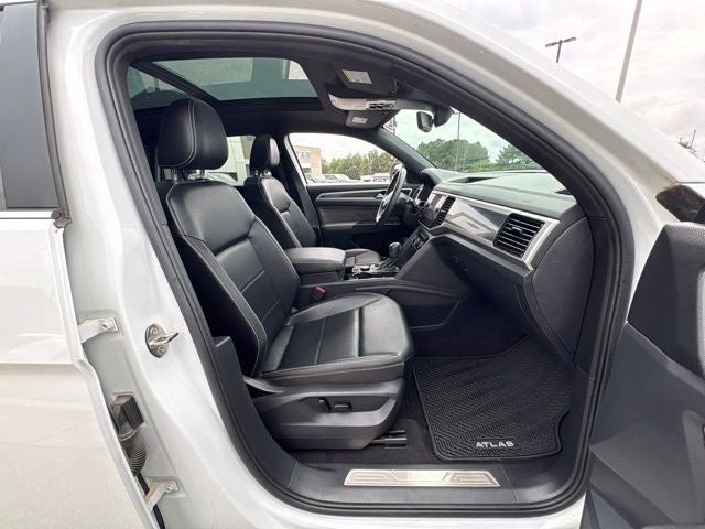2022 Volkswagen Atlas Cross Sport 2.0T SEL