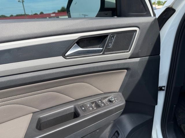 2022 Volkswagen Atlas Cross Sport 2.0T SEL