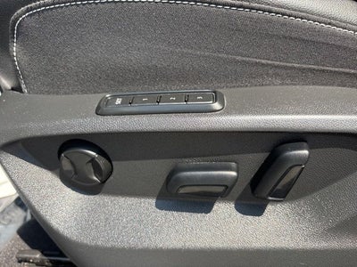 2024 Volkswagen Atlas Cross Sport 2.0T SEL Premium R-Line