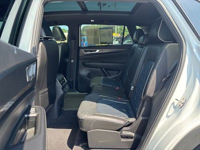 2024 Volkswagen Atlas Cross Sport 2.0T SEL Premium R-Line