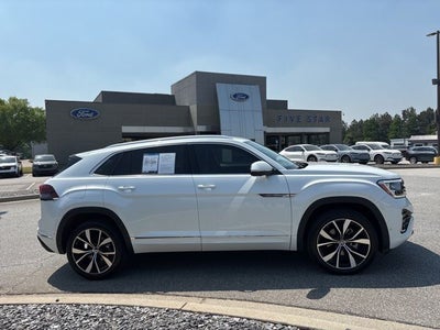 2024 Volkswagen Atlas Cross Sport 2.0T SEL Premium R-Line