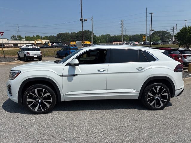 2024 Volkswagen Atlas Cross Sport 2.0T SEL Premium R-Line