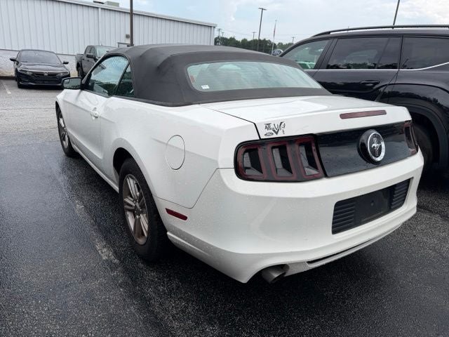 2013 Ford Mustang V6