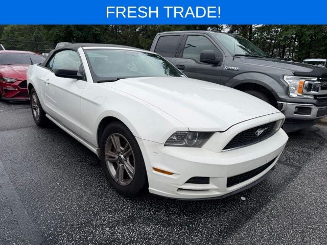 2013 Ford Mustang V6