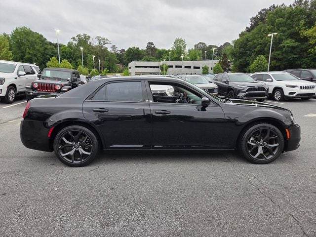 2021 Chrysler 300 Touring