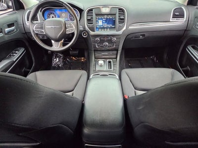2021 Chrysler 300 Touring