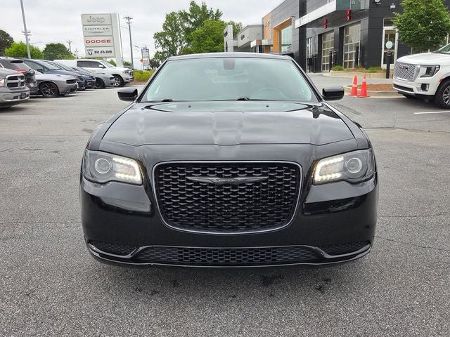 2021 Chrysler 300 Touring