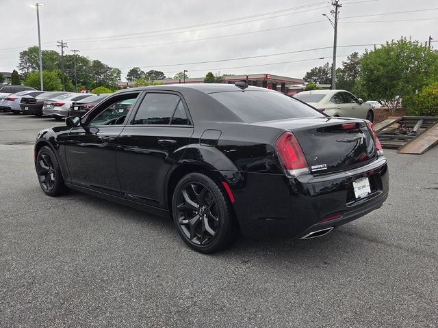 2021 Chrysler 300 Touring