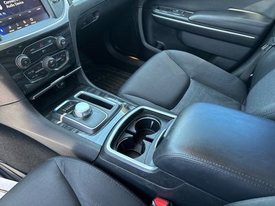 2021 Chrysler 300 Touring