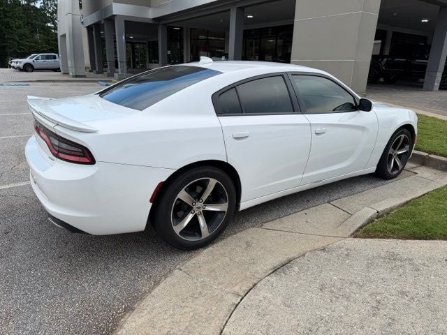2017 Dodge Charger SXT