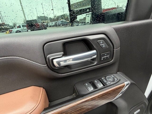 2022 Chevrolet Silverado 3500HD High Country