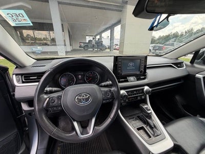 2020 Toyota RAV4 XLE Premium