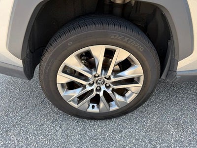 2020 Toyota RAV4 XLE Premium