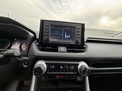 2022 Toyota RAV4 XLE