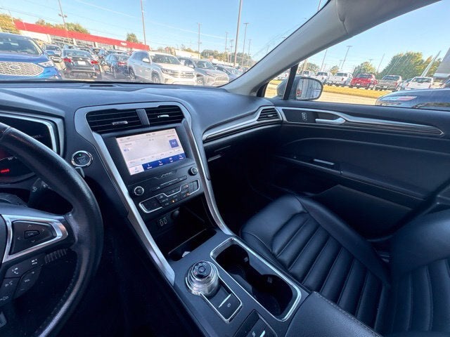 2020 Ford Fusion SEL