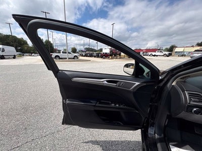 2019 Ford Fusion SE