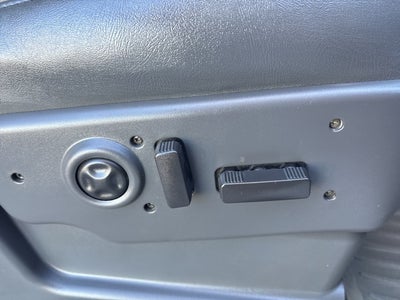 2003 Chevrolet Avalanche 1500 Base