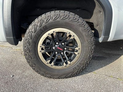 2024 GMC Sierra 1500 AT4X