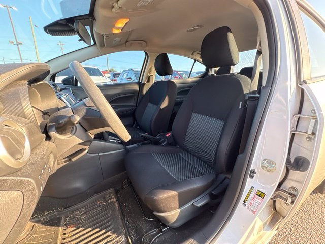 2021 Nissan Versa 1.6 S