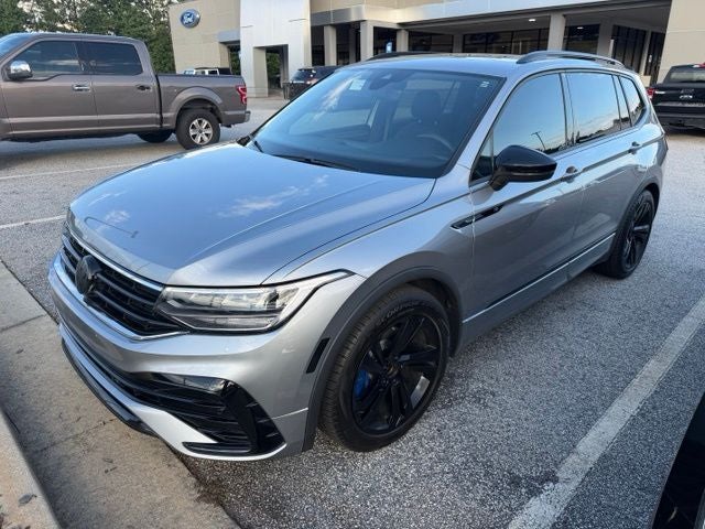 2024 Volkswagen Tiguan 2.0T SE R-Line Black