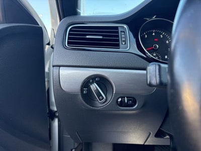 2016 Volkswagen Jetta 1.8T Sport