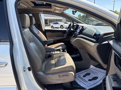 2019 Honda Odyssey Elite
