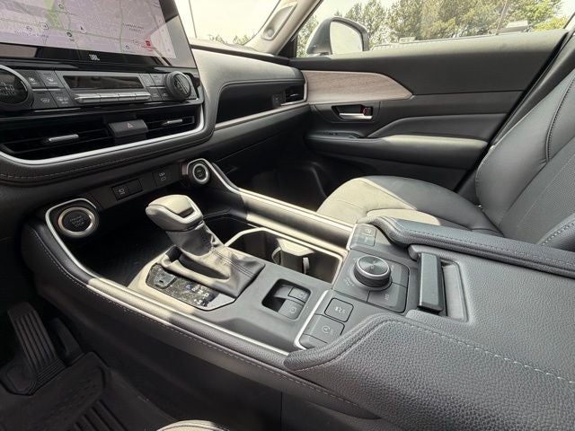 2025 Toyota Grand Highlander Platinum