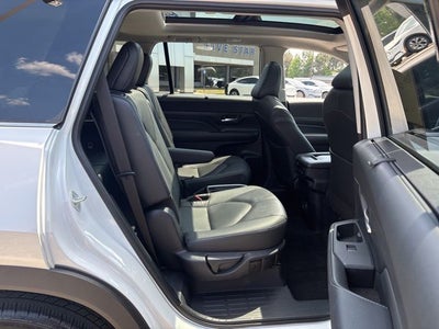 2025 Toyota Grand Highlander Platinum