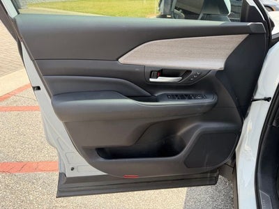 2025 Toyota Grand Highlander Platinum