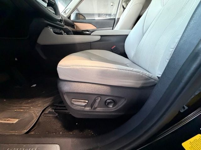 2024 Toyota Grand Highlander Hybrid Limited