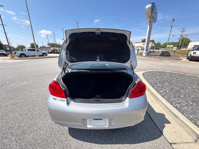 2011 INFINITI G37 Journey