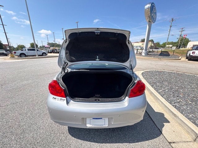 2011 INFINITI G37 Journey