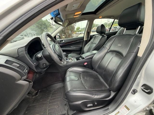 2011 INFINITI G37 Journey